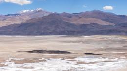 A photo of Salar de Antofalla in Argentina