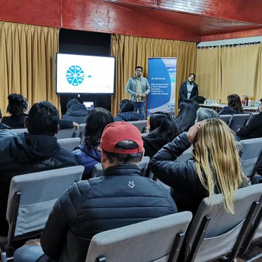 A photo of Albemarle Chile suppliers attending a meeting